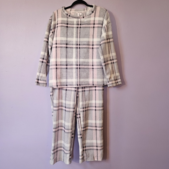 NWOT: Joyspun Two-Piece Pink and Gray Plush Pajama Set, Size Large - Picture 2 of 9